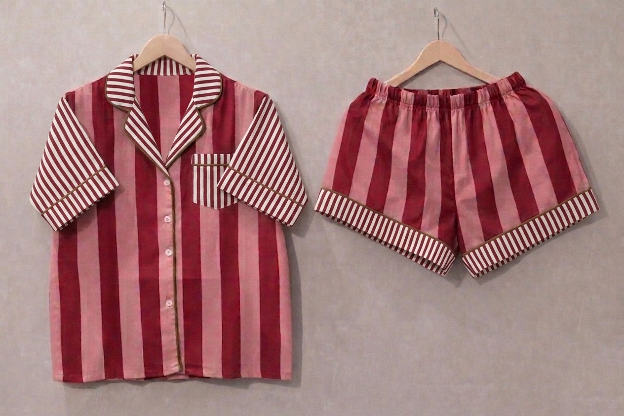 Short set - Berry patch